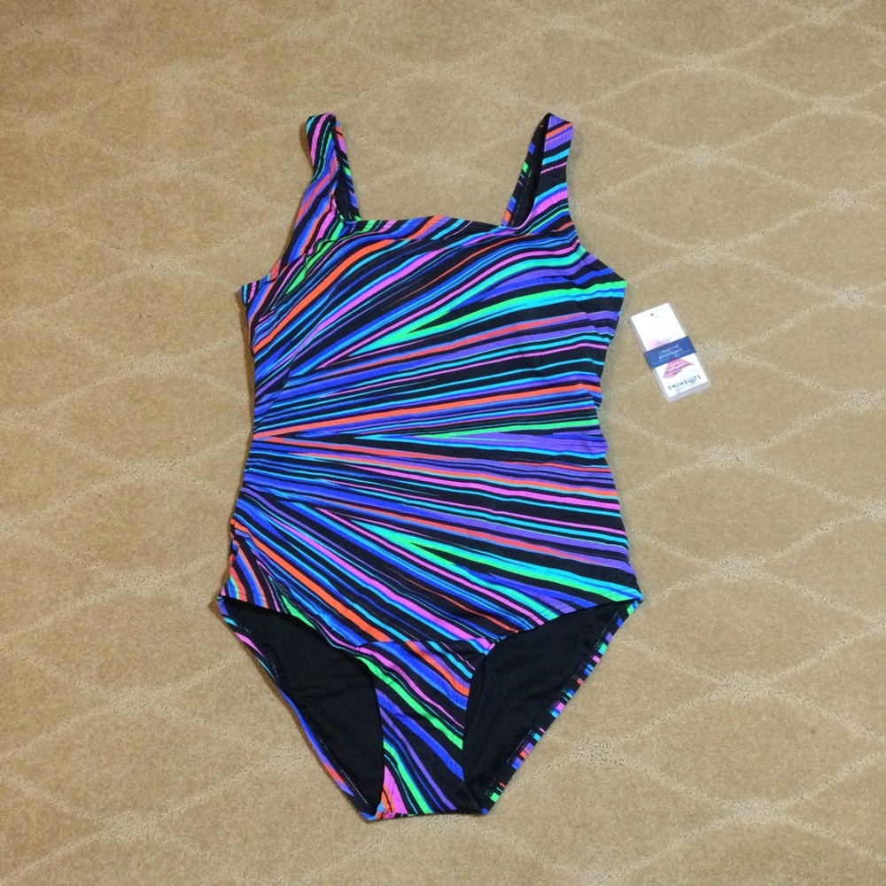 Swimsuits For All NWT Chlorine-Resistant Tank One-Piece Swimsuit, 14 - Picture 2 of 10